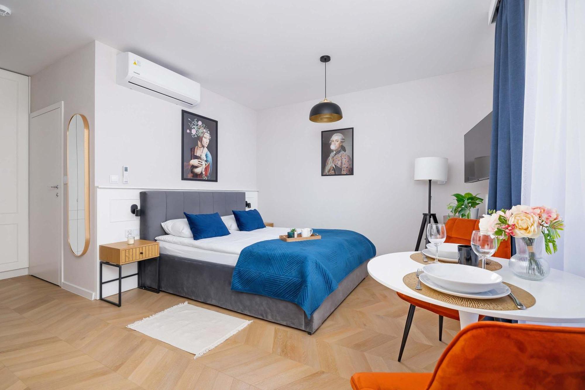 Modern With Air Conditioning In The Centre Of Cracow By Renters Apartament